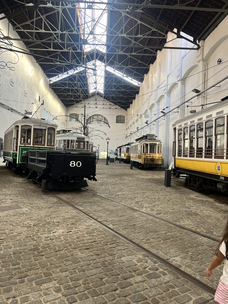 Interior do Museu do Carro Eléctrico do Porto