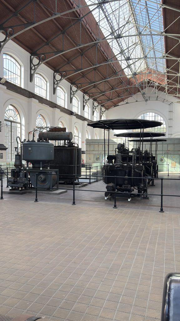 Sala das Máquinas da antiga Central de Massarelos
